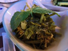 -六福烧烤酒馆(秦隆步行街店)