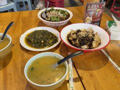 -朱大嘴肥肠血旺(福字街店)