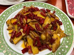 -菌之家·专业纯野生菌火锅·特色炒菌