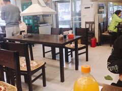 大堂-韩风烤牛肉冷面店