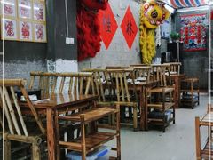 大堂-喜半仙·牛八宝·两江米粉酒(普陀路店)