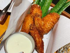 香辣鸡中翅-MR.ROCKY洛奇先生RESTAURANT&BAR(宝安壹方城店)