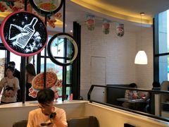 -必胜客(武汉欢乐谷店)