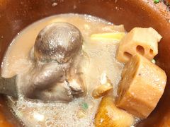 铫子煨文火藕汤-炆火火·藕汤·湖北煨菜馆(销品茂店)
