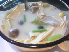 -粤界(望京金辉店)