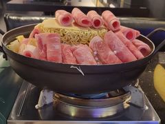 -炙韩料理·部队锅专门店