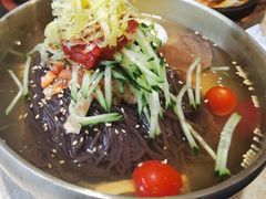 -英子补身汤(海兰路店)