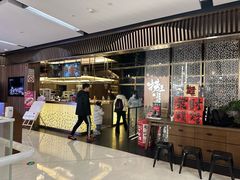 -捞王锅物料理(上海世茂广场店)