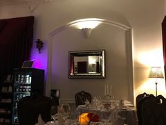 -La Villa French Restaurant
