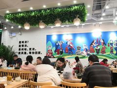大堂-贵凤凰贵州米粉(清河和盈中心店)