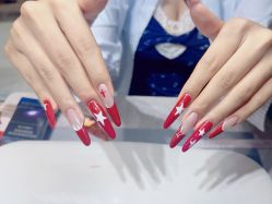 -艾珂·美甲美睫