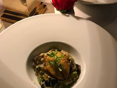 香煎鲍鱼浓鸡汤煨东北香米毛豆-三嚥阁 La Villa Restaurant