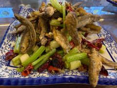 干煸小石鱼-老味道1992(武当山店)