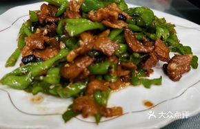 Snail and Pork Stir-fry