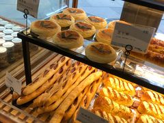 -Dough&Joe团憩(瑞虹天地月亮湾店)