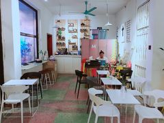 -怪兽咖啡 Monster Cafe
