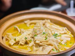 -魏铭鱼头捞饭(晋阳路店)