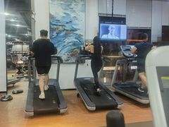 -豪逸健体(中骏广场店)