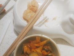 -三人行骨头王火锅(长寿店)