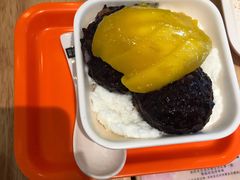 芒果白雪黑糯米甜甜-满记甜品(荟聚购物中心店)