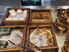 -曼格活海鲜·牛排自助(光明蓝鲸店)
