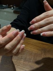 -蜜丝卡伦美甲美睫半永久