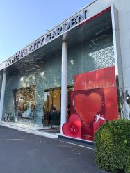 -城市花园婚纱摄影