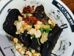 -黑白电视长沙小吃(悦汇城店)