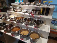 自助调料区-销魂美蛙鱼头火锅(上海首店)