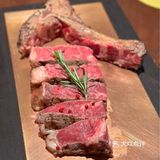 本土吃货都无法拒绝的牛排馆、火到没有人不知道！