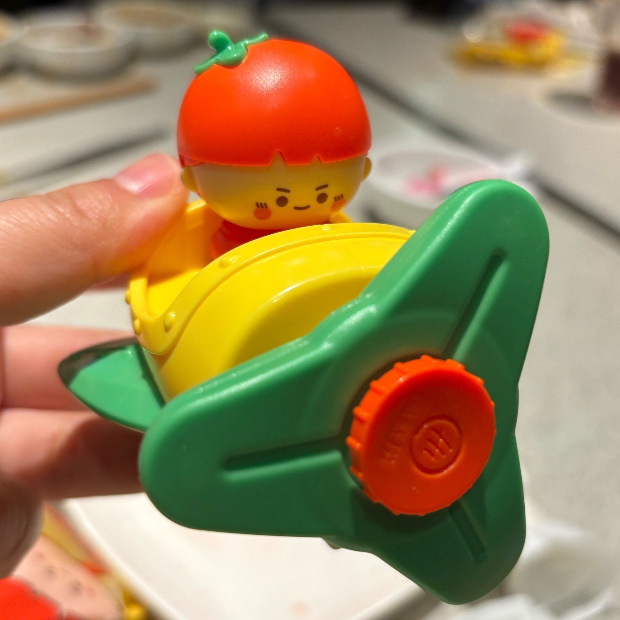 海底捞免费送玩具啦