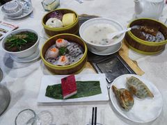-龙凤美食(汇都店)