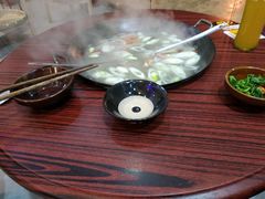 -老街烧烤大排档·地道湖北菜·龙虾馆(汉口火车站店)