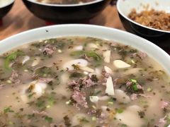 雪菜笋丝鲜牛肉年糕汤-经堂北路牛肉干面·溪口蒋永峰牛肉馆(宁波店)