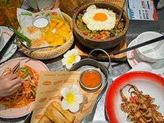 -小小集渔·泰式大排档(太古里香槟店)