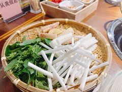 -花菇朵·云山雀 ll 野生菌火锅·精品云南菜(万柳店)