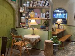 -六区宿舍咖啡店