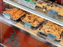 自助取餐区-春苗炸鸡