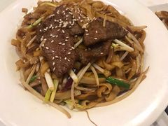 -新大咀港式茶餐厅(宝山万达店)