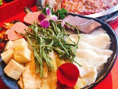 -谭鸭血老火锅(漳州路店)