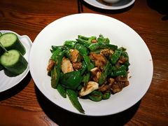 辣椒炒肉-炊烟小炒黄牛肉(东庆街店)