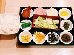 -阿香米线(余姚五彩城店)