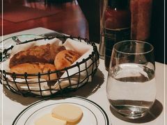 -Wolfgang’s Steakhouse 沃夫冈牛排馆(上海白玉兰广场店)