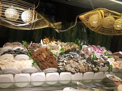 -海吃海喝海鲜烤肉餐厅
