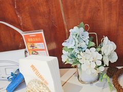 -阿瓦山寨·湘菜现炒·剁椒鱼头王(咸阳总店)