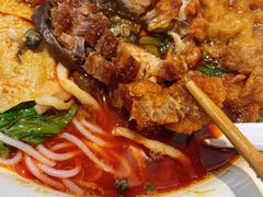 -丽丽三鲜螺蛳粉(田林路店)
