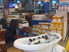 -喝丢一只鞋海鲜烧烤(市场店)