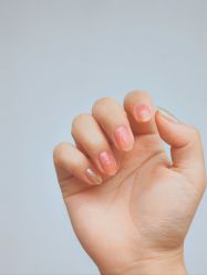 -赢韵美甲美睫瑞士净斑中心