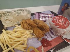 -麦当劳(新洲南路店)