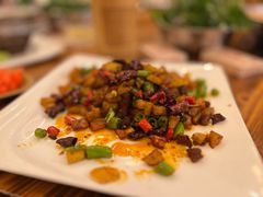 -老凯里苗岭酸汤鱼酸汤牛肉(百里杜鹃路店)